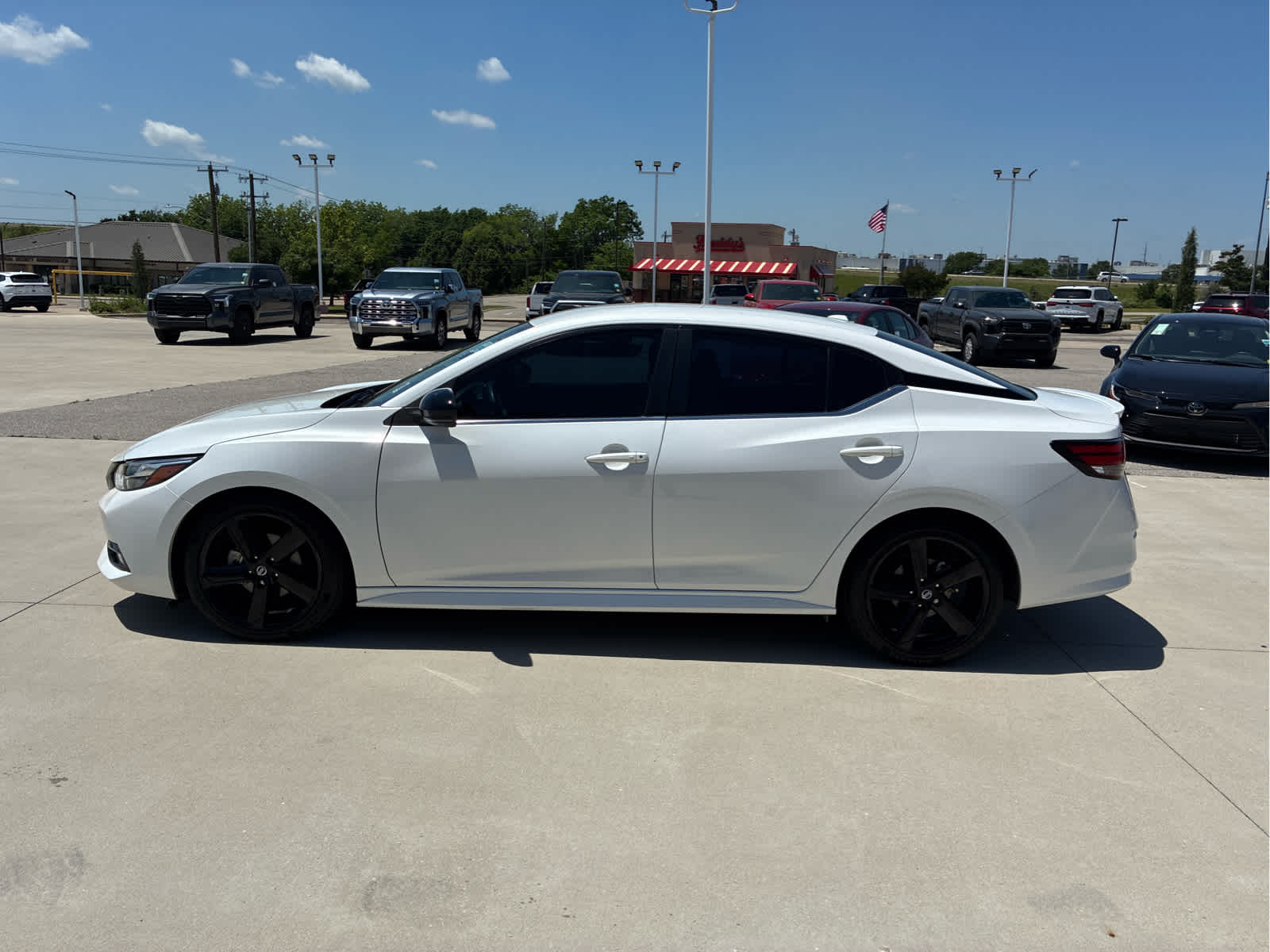 2023 Nissan Sentra SR