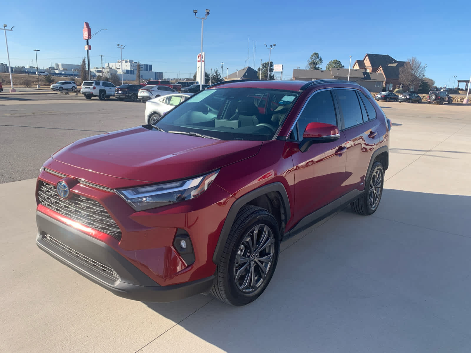 2023 Toyota RAV4 Hybrid XLE Premium
