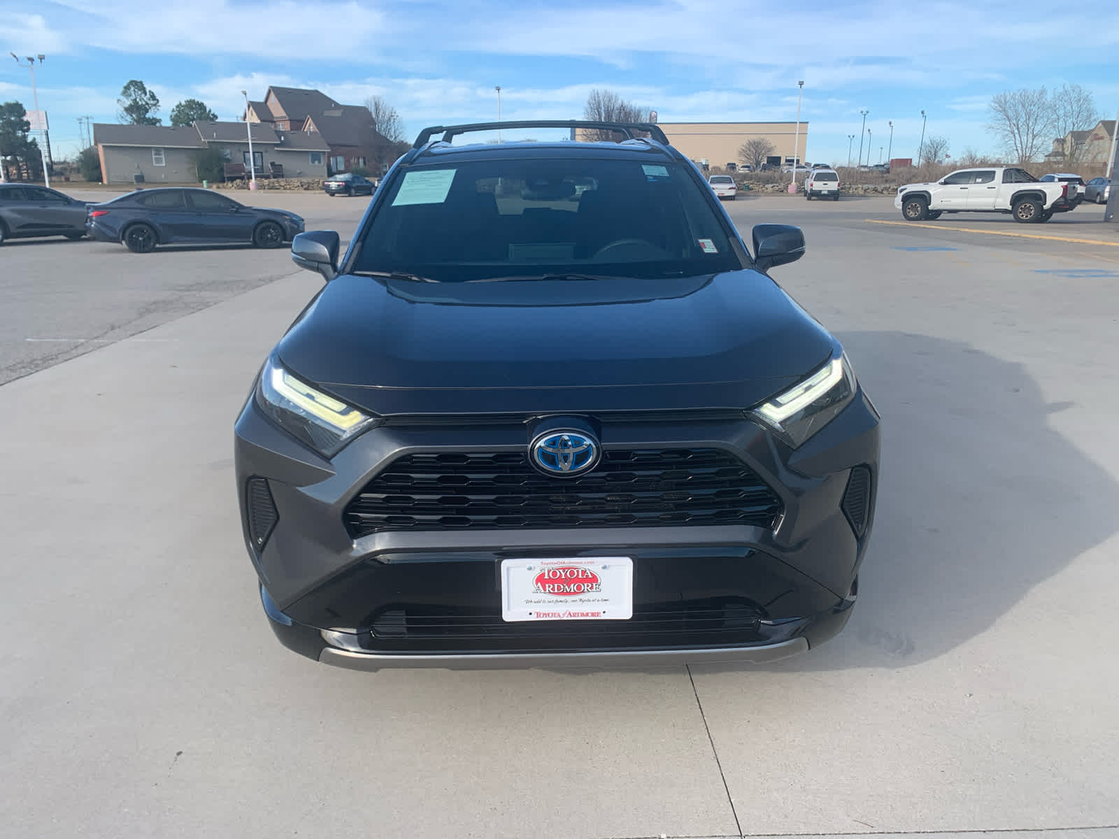 2023 Toyota RAV4 Hybrid SE