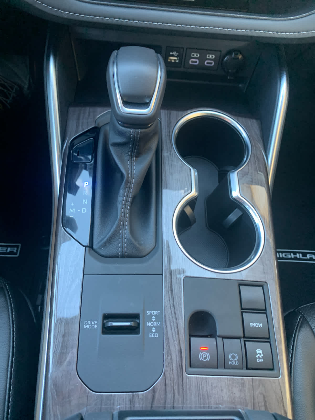 2024 Toyota Highlander Platinum