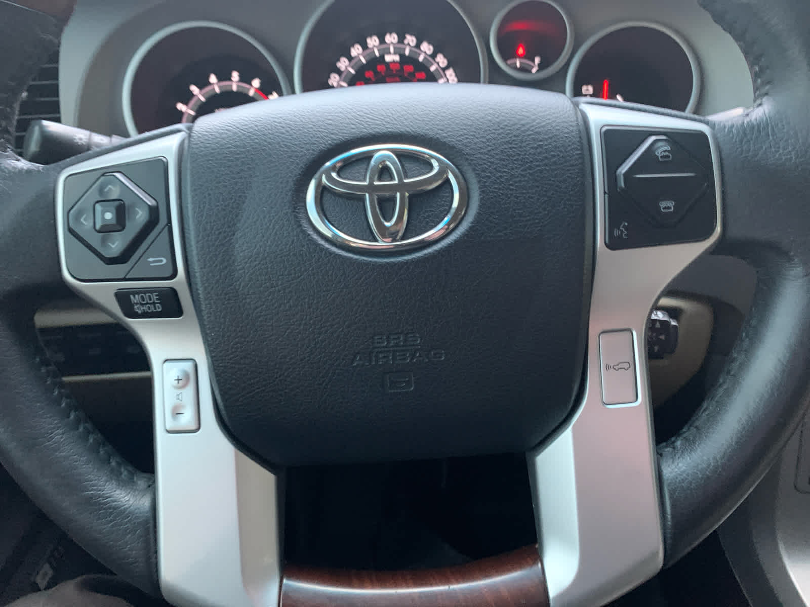 2017 Toyota Sequoia Platinum