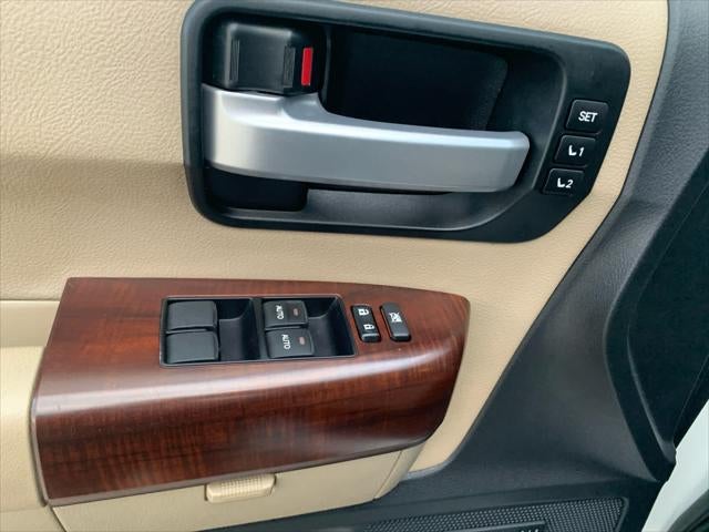 2017 Toyota Sequoia Platinum
