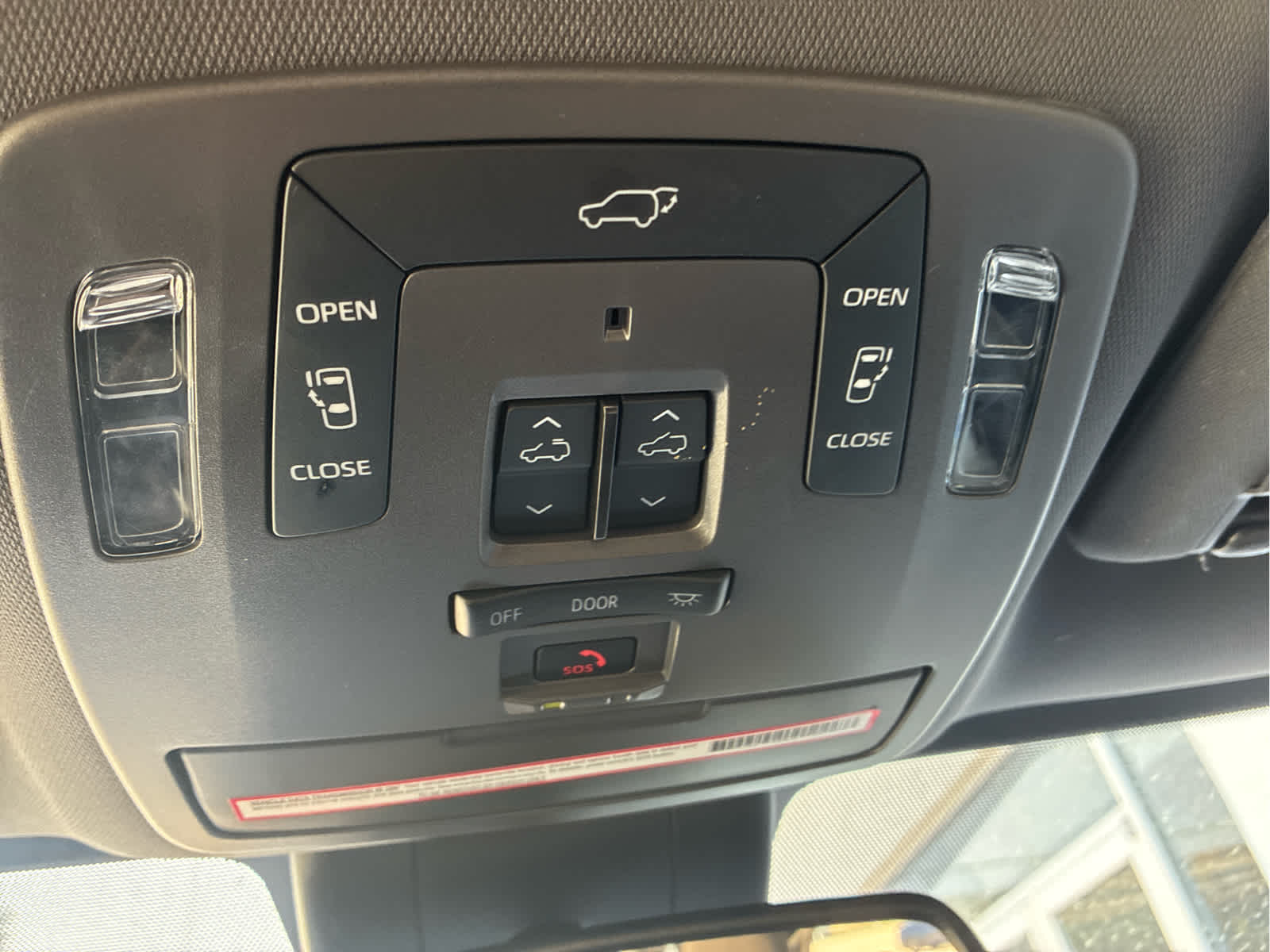 2023 Toyota Sienna Limited