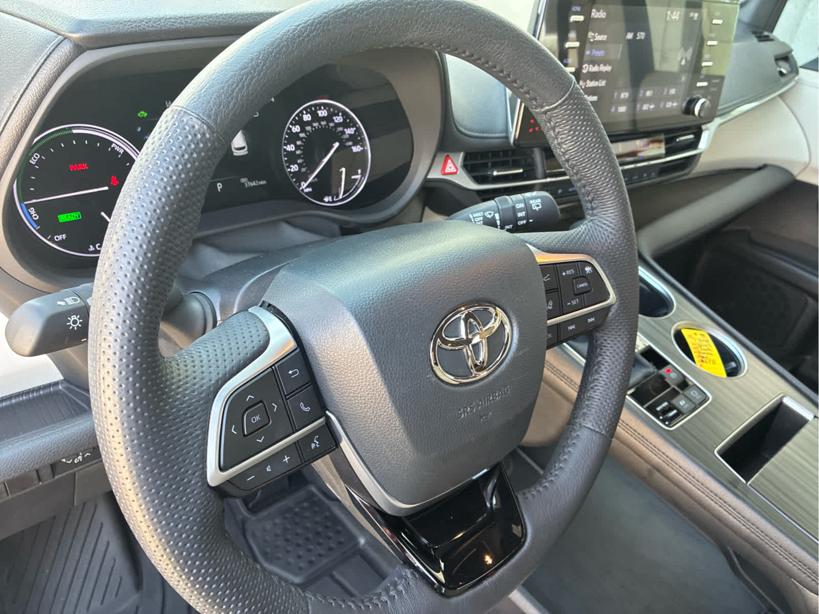 2023 Toyota Sienna Limited