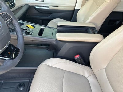 2023 Toyota Sienna Limited