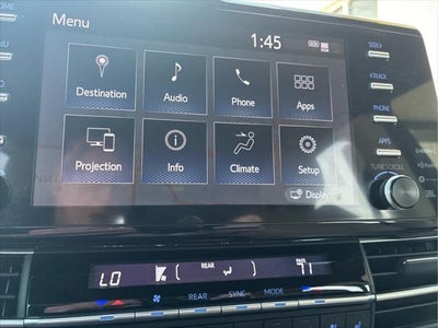 2023 Toyota Sienna Limited