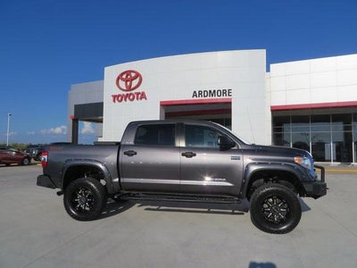 2015 Toyota Tundra SR5