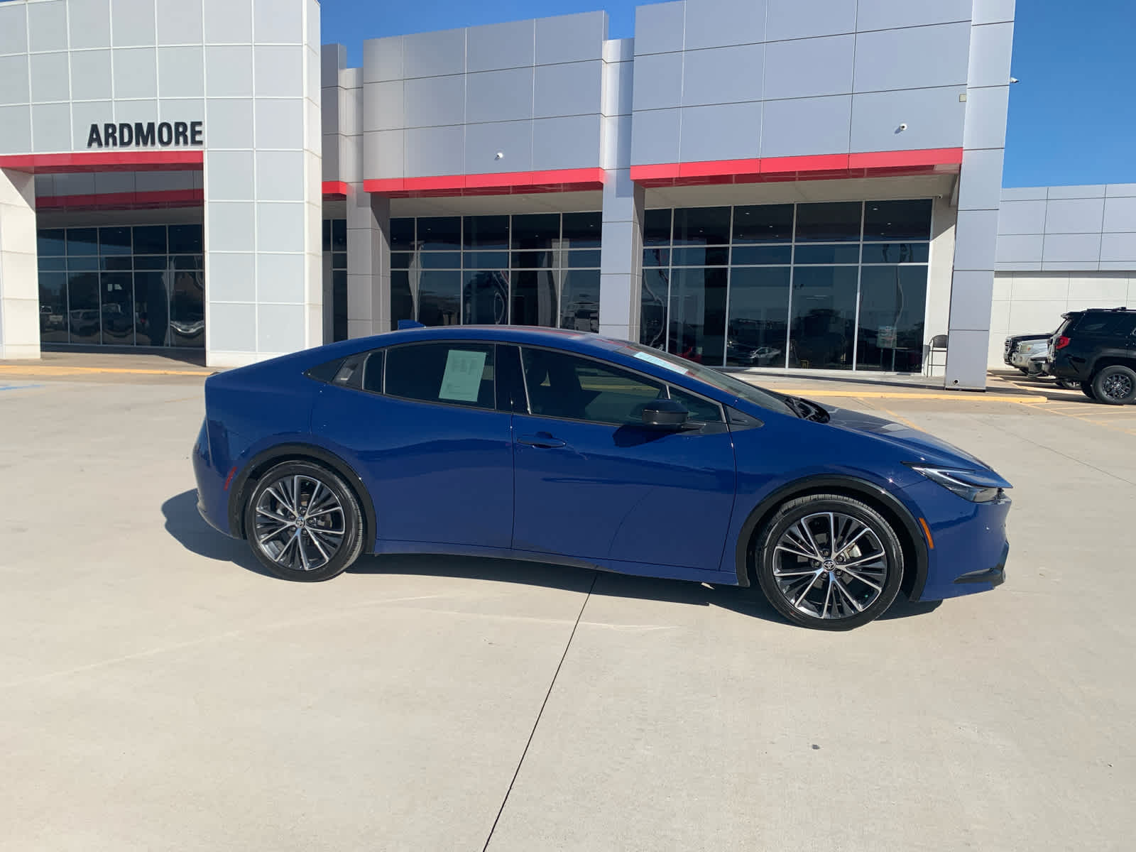 2023 Toyota Prius XLE