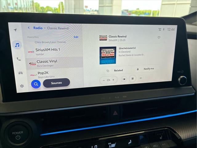 2024 Toyota Prius XLE