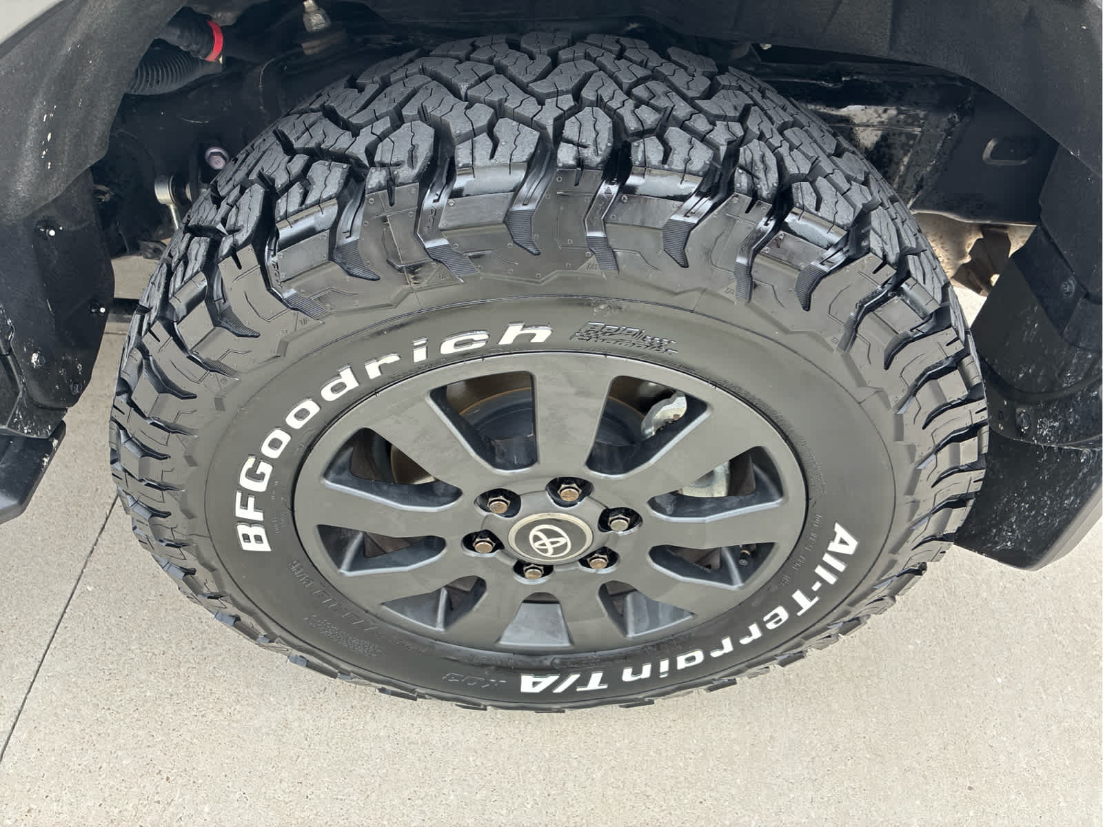2025 Toyota Land Cruiser 4WD (Natl)