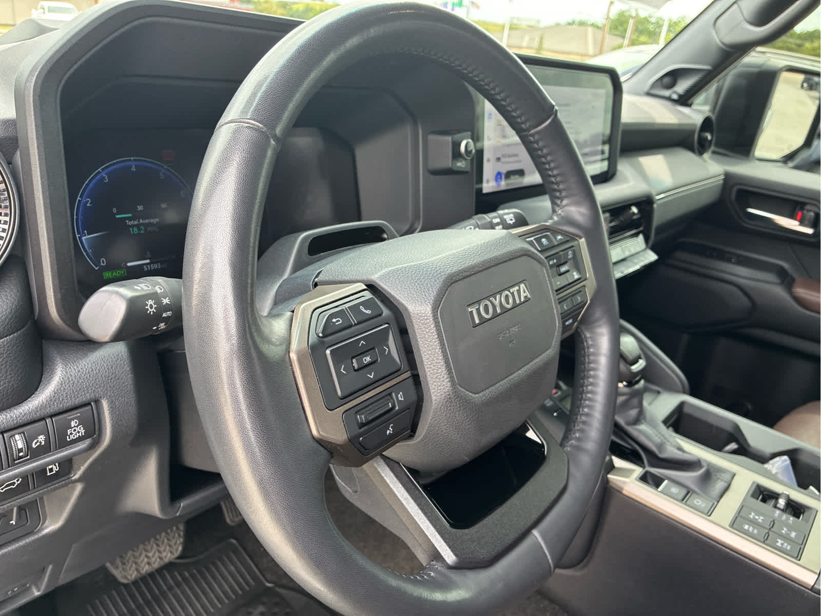 2025 Toyota Land Cruiser 4WD (Natl)