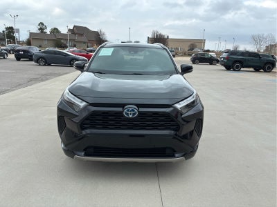 2022 Toyota RAV4 Hybrid SE