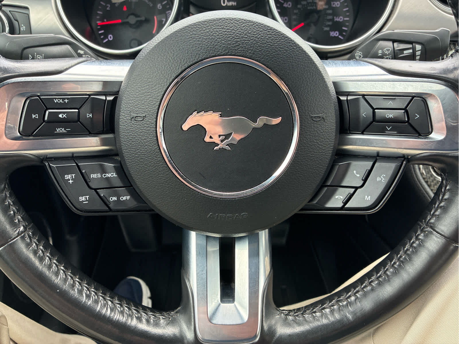 2022 Ford Mustang EcoBoost Premium