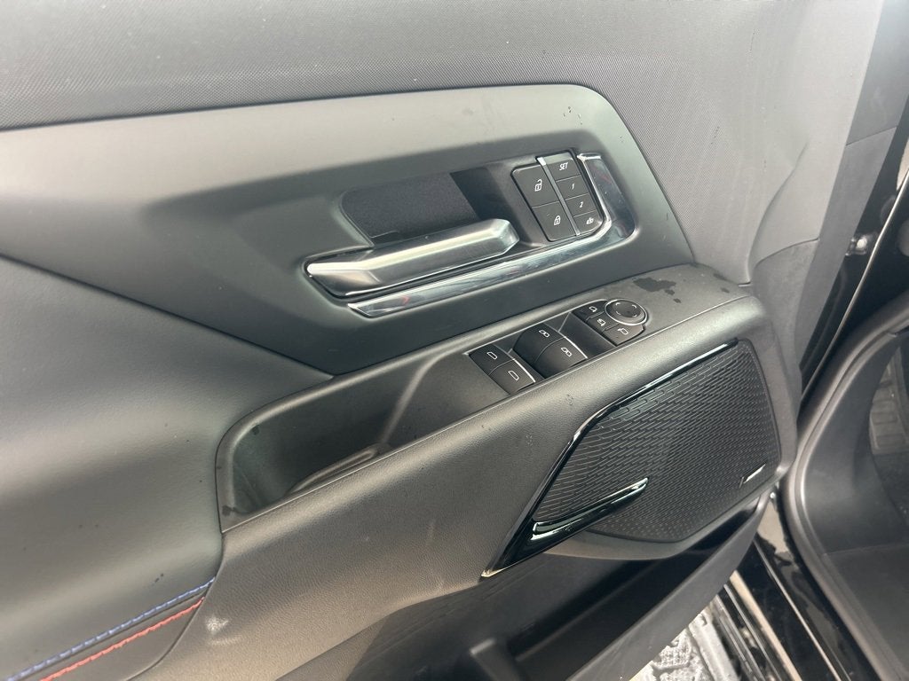 2025 Chevrolet Silverado EV RST - Max Range