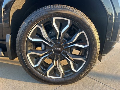 2025 GMC Sierra EV Extended Range Denali