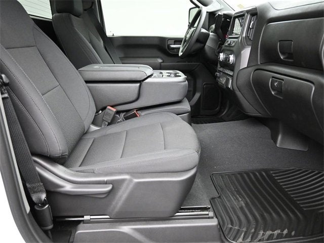 2024 GMC Sierra 2500 HD Pro