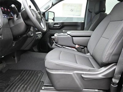 2024 GMC Sierra 2500 HD Pro