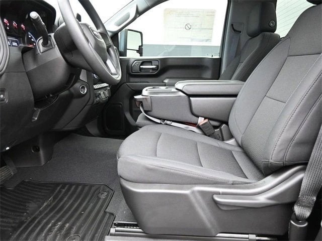 2024 GMC Sierra 2500 HD Pro