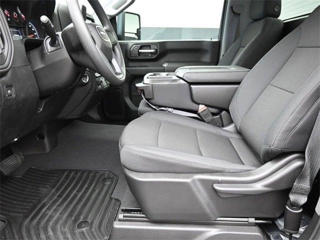 2024 GMC Sierra 2500 HD Pro