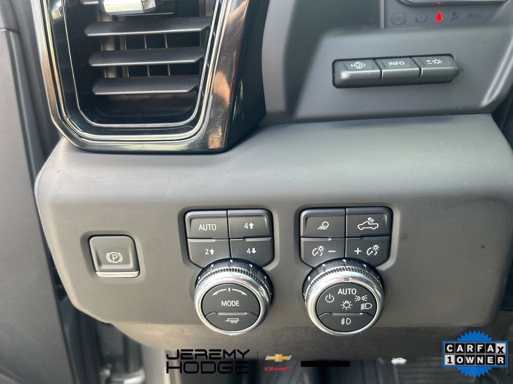 2025 GMC Sierra 2500 HD AT4