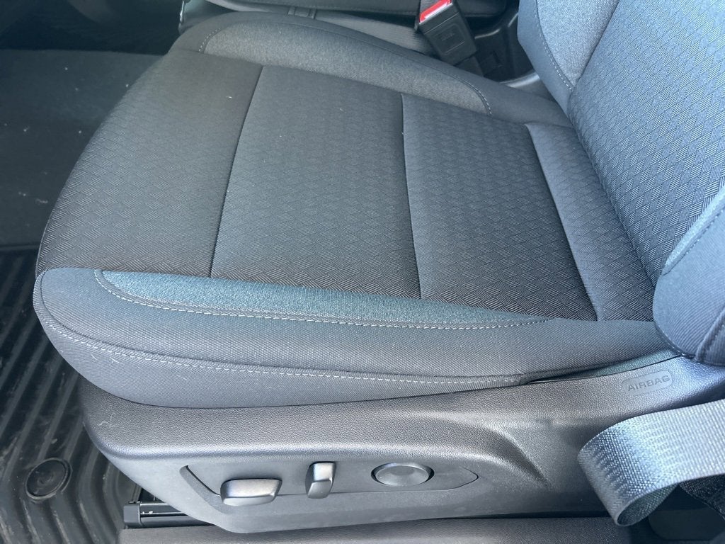 2025 GMC Sierra 1500 SLE