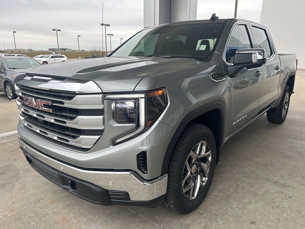 2025 GMC Sierra 1500 SLE