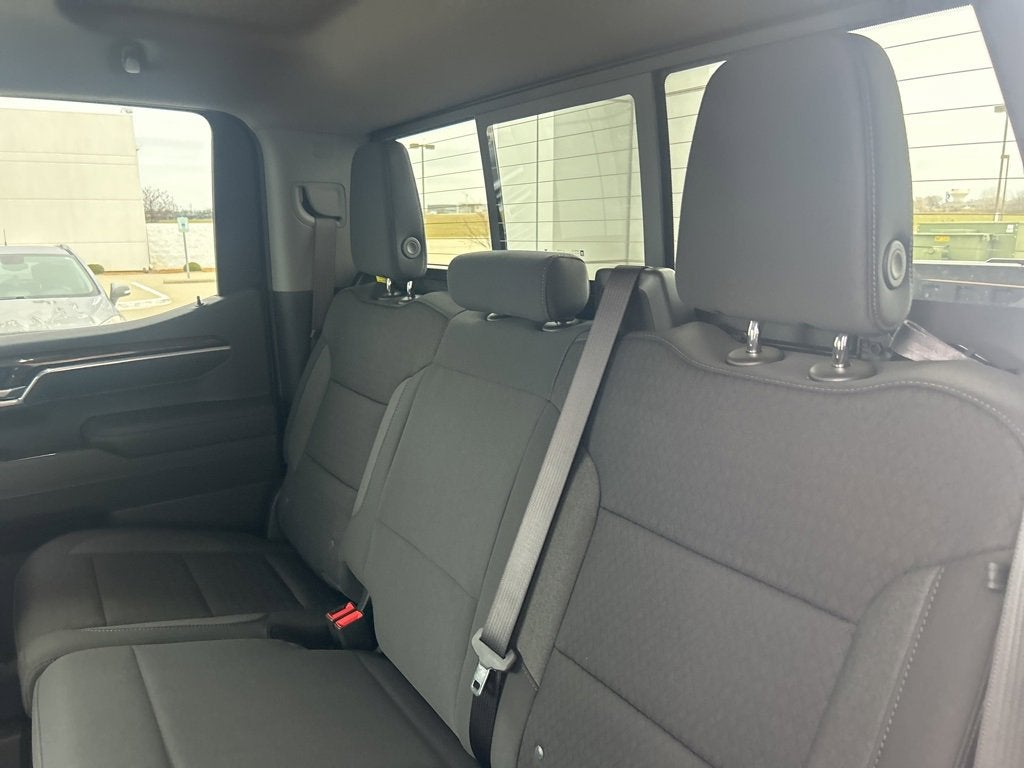 2025 GMC Sierra 1500 SLE