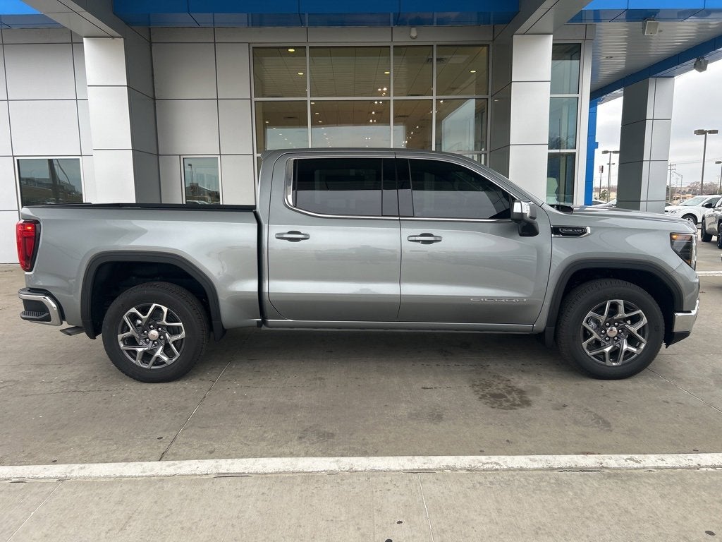 2025 GMC Sierra 1500 SLE