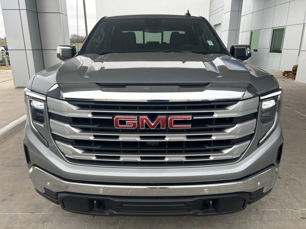 2025 GMC Sierra 1500 SLE