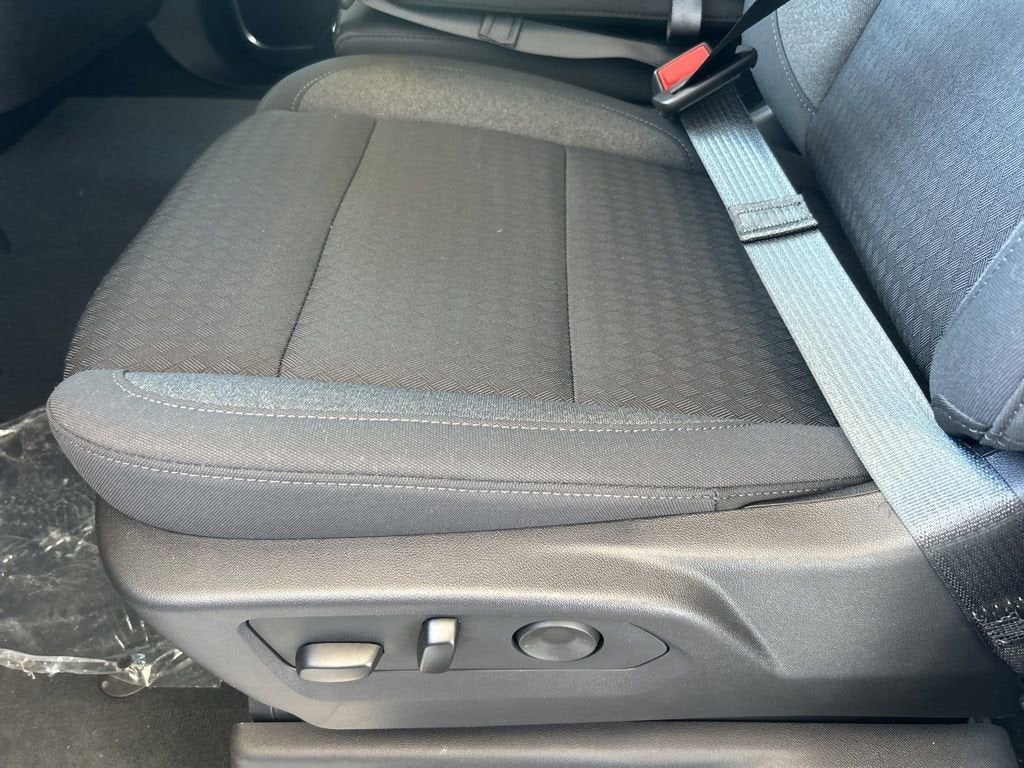 2025 GMC Sierra 1500 SLE