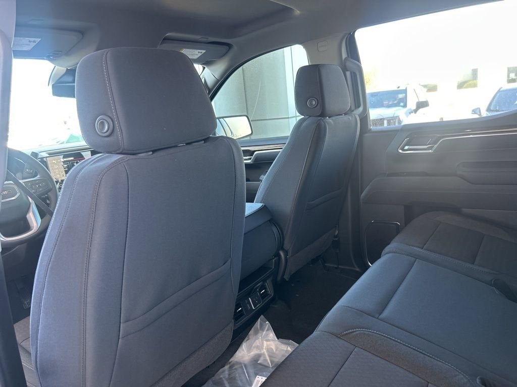 2025 GMC Sierra 1500 SLE