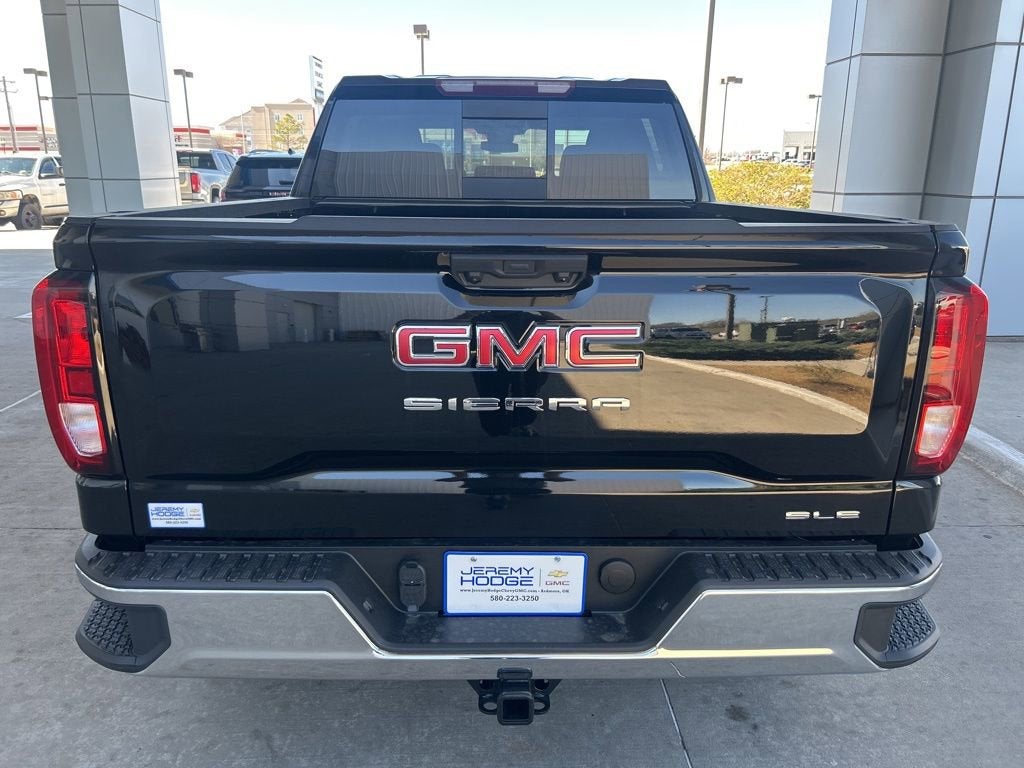 2025 GMC Sierra 1500 SLE