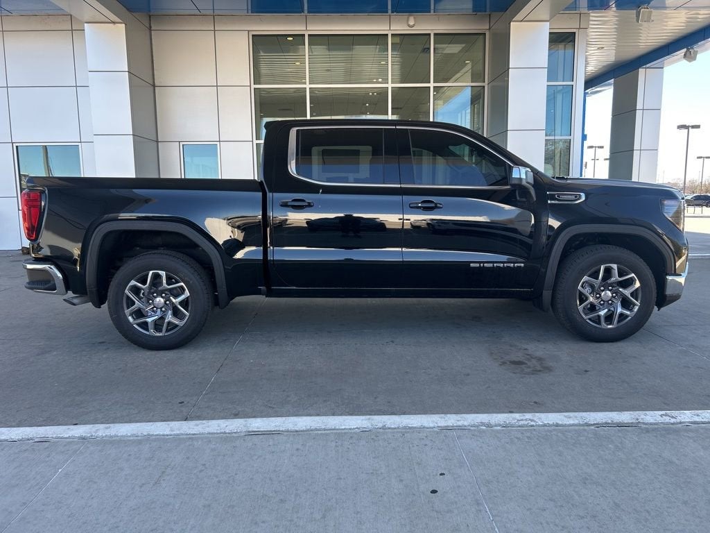 2025 GMC Sierra 1500 SLE