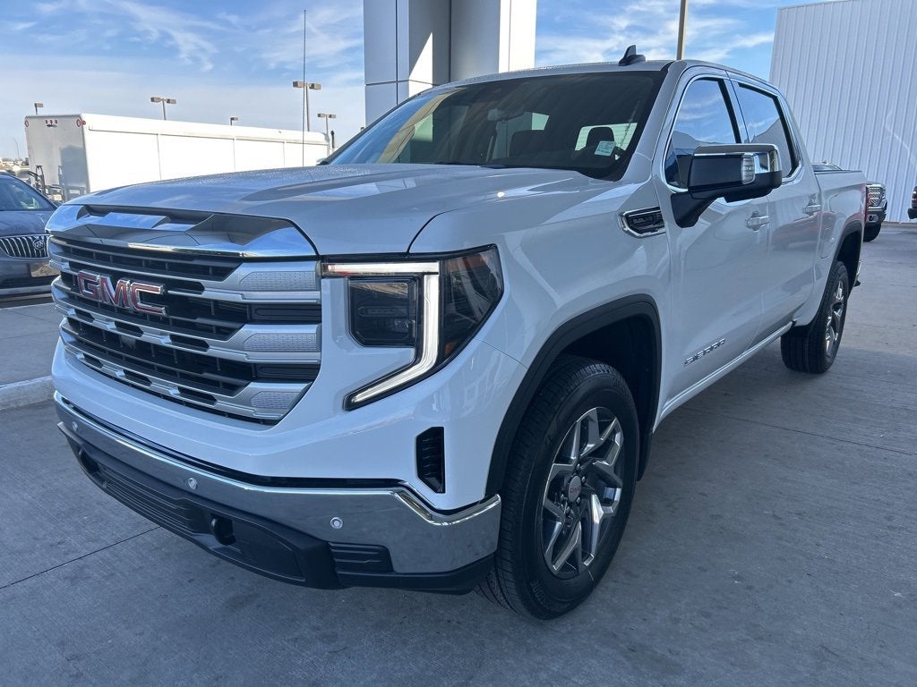 2025 GMC Sierra 1500 SLE
