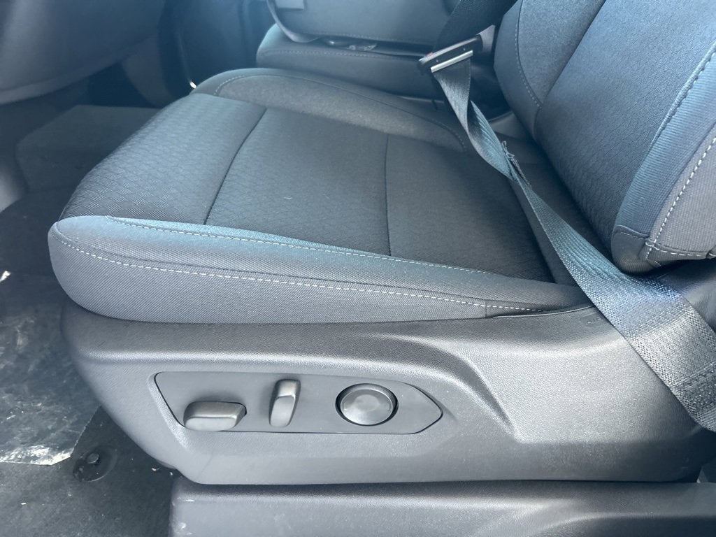 2025 GMC Sierra 1500 SLE