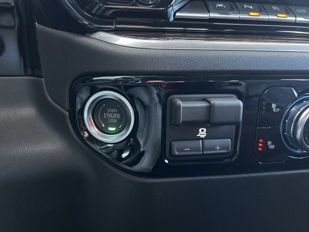 2025 GMC Sierra 1500 SLE