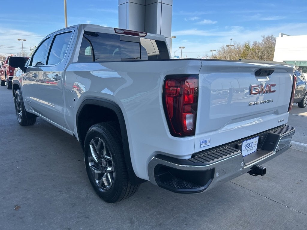 2025 GMC Sierra 1500 SLE