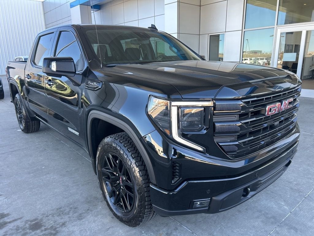 2025 GMC Sierra 1500 Elevation