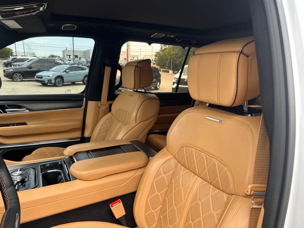 2023 Jeep Grand Wagoneer Series III Obsidian