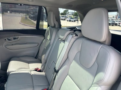 2025 Volvo XC90 Plug-In Hybrid Ultra