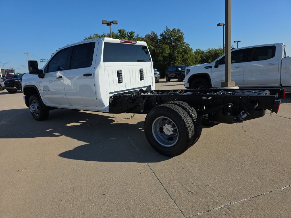 2026 Chevrolet Silverado 3500 HD Chassis Cab Work Truck
