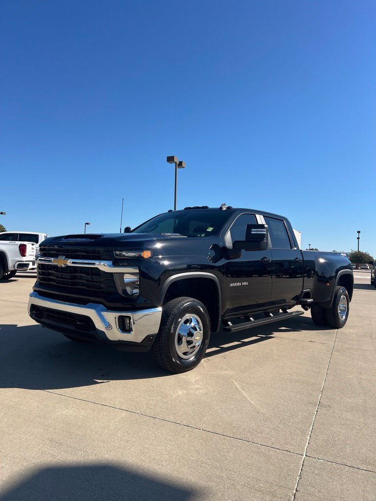 2026 Chevrolet Silverado 3500 HD LT DRW