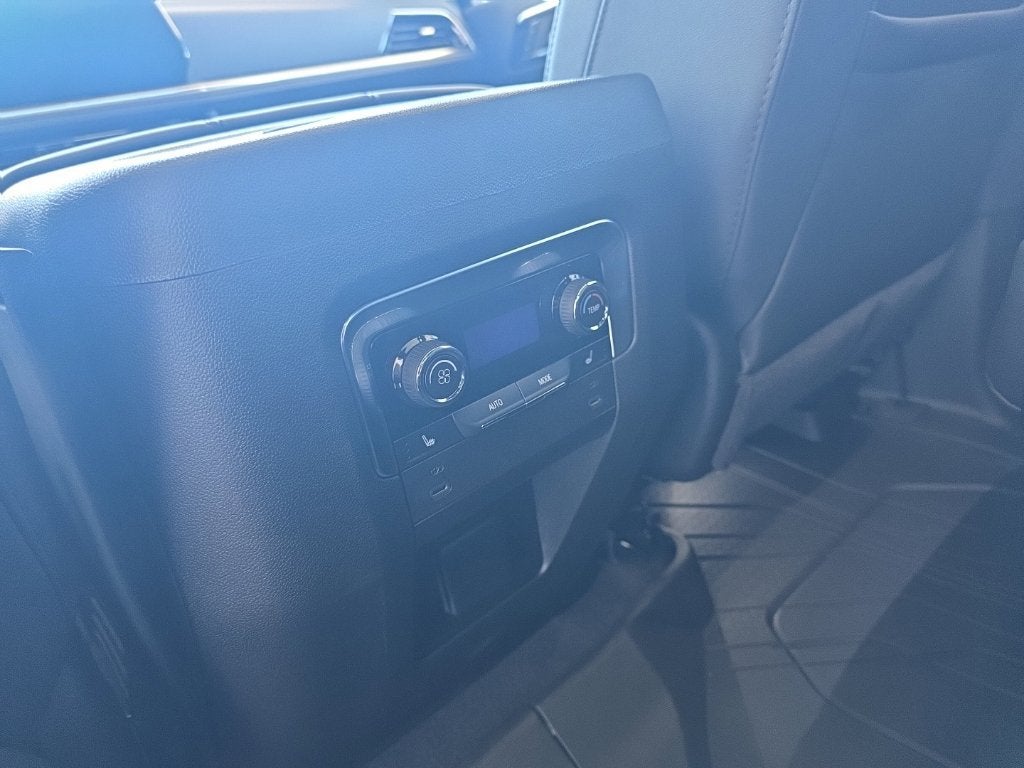 2027 Chevrolet Tahoe LT