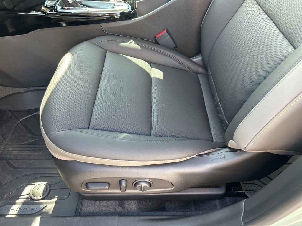 2026 Chevrolet Trax Activ - Photo 13